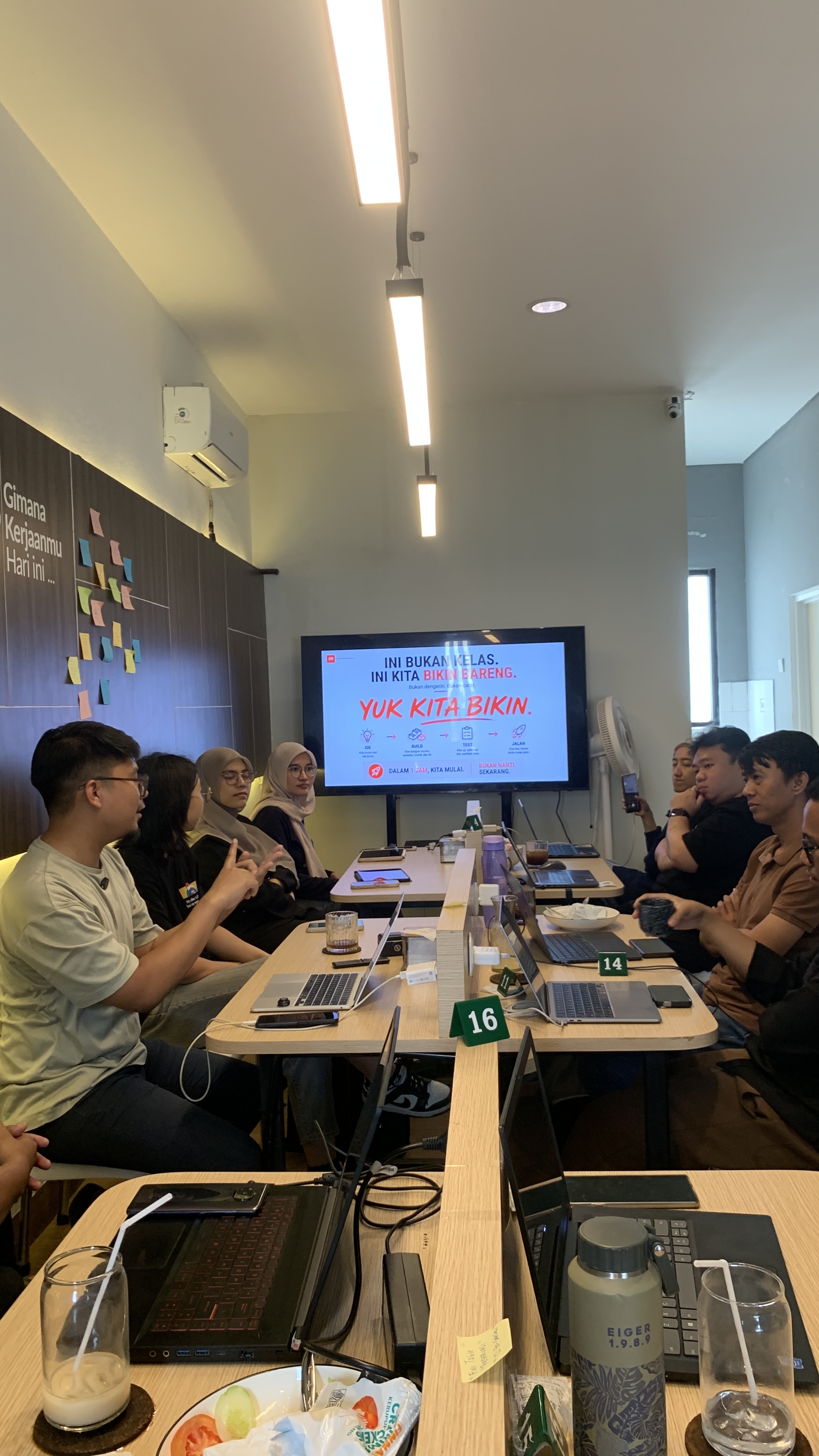 AI For Business (Modernland), dokumentasi 1